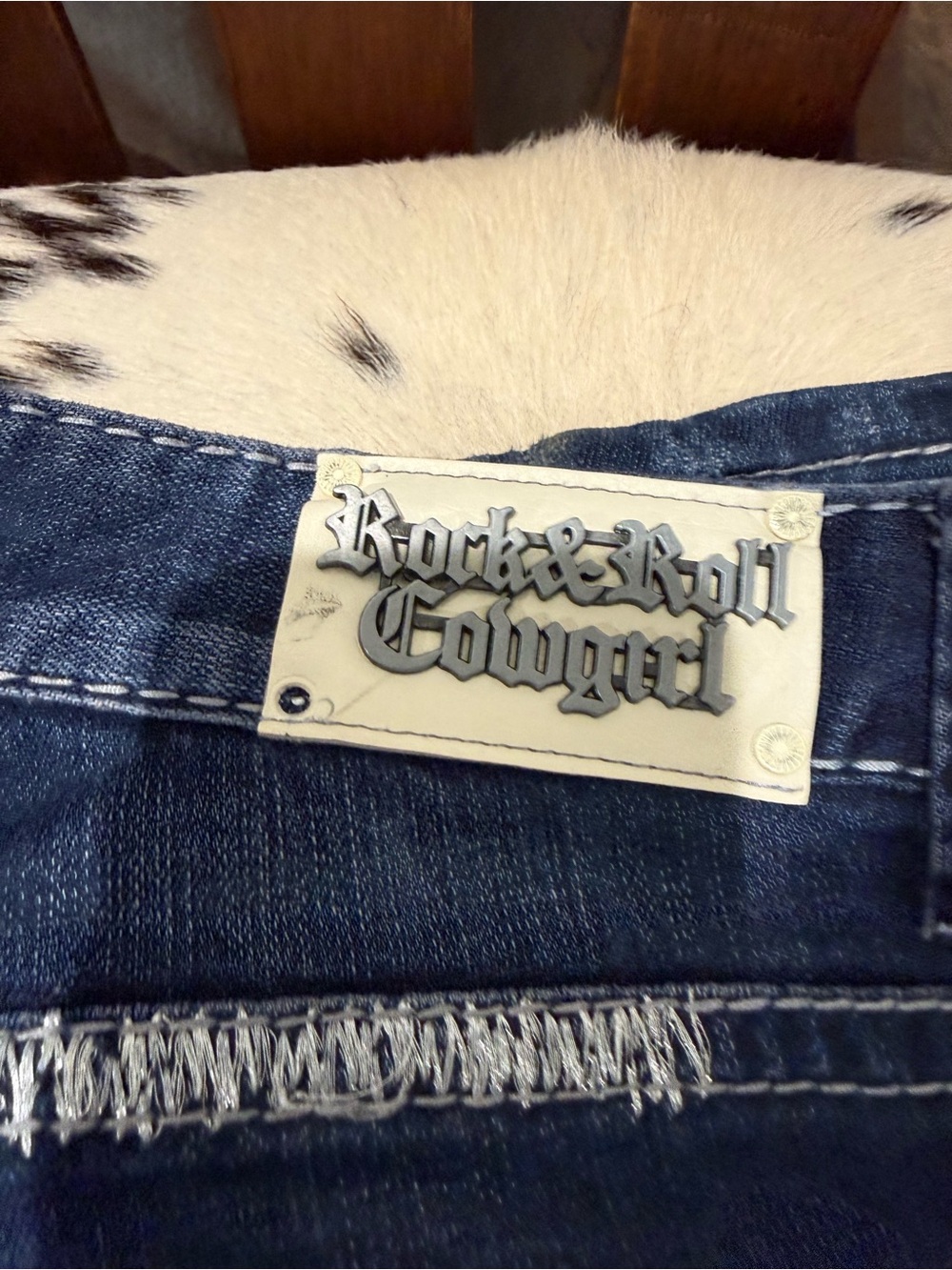 Rock & Roll Cowgirl Dark Blue Embellished Boot Cut Jeans Womens - Picture 2 of 5
